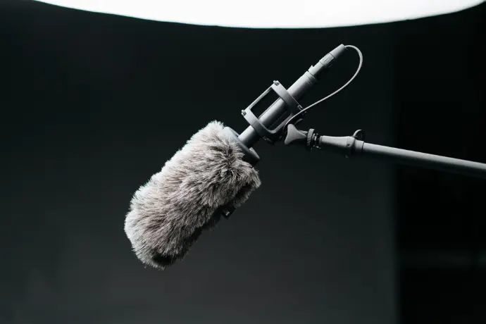 Prise de son professionnelle avec perche audio